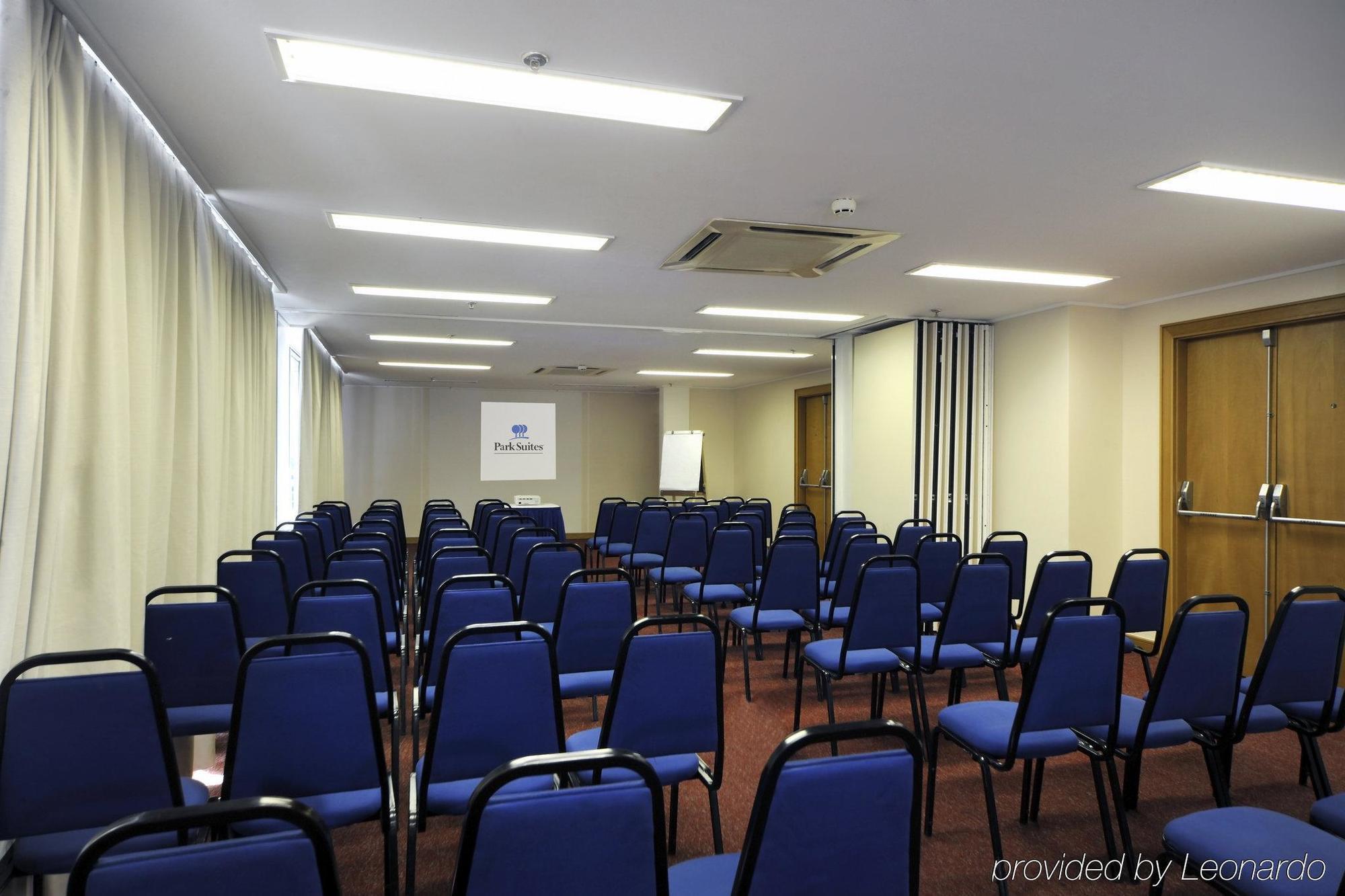 Hotel Wyndham Garden Manaus Zaplecze biznesowe zdjęcie